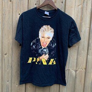 2009 Pink Funhouse Graphic Band T Shirt Medium